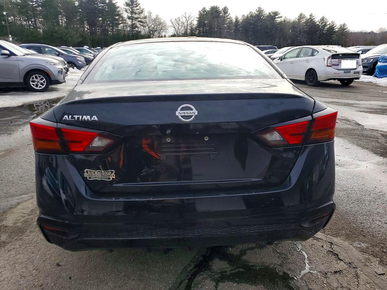 2022 Nissan Altima s