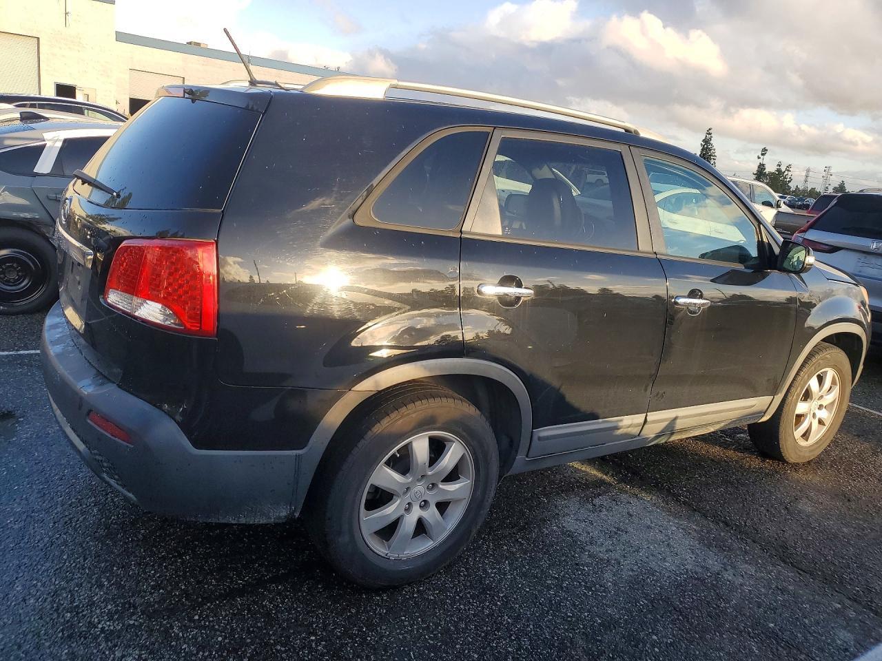 2011 KIA Sorento Base