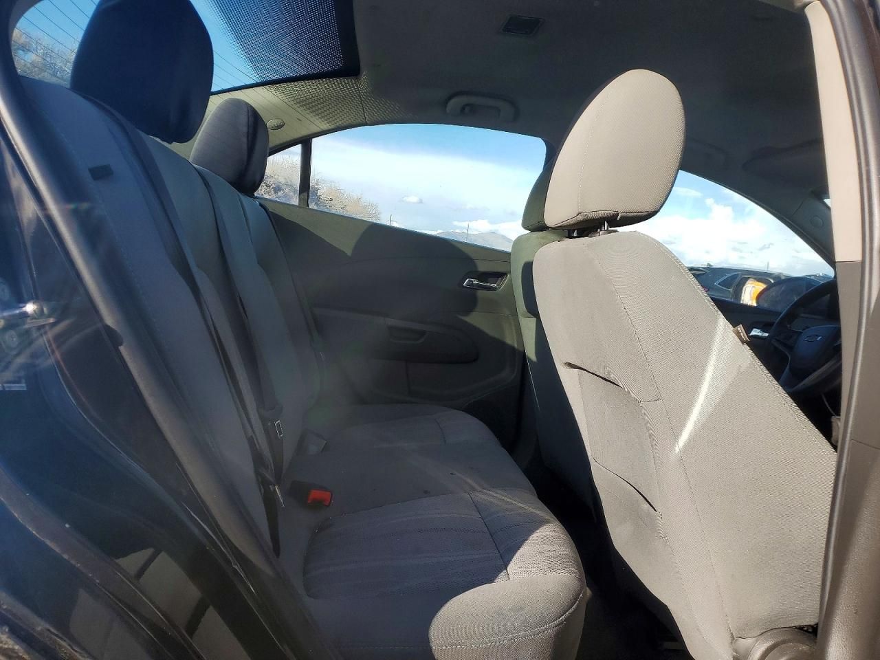 2015 Chevrolet Sonic lt