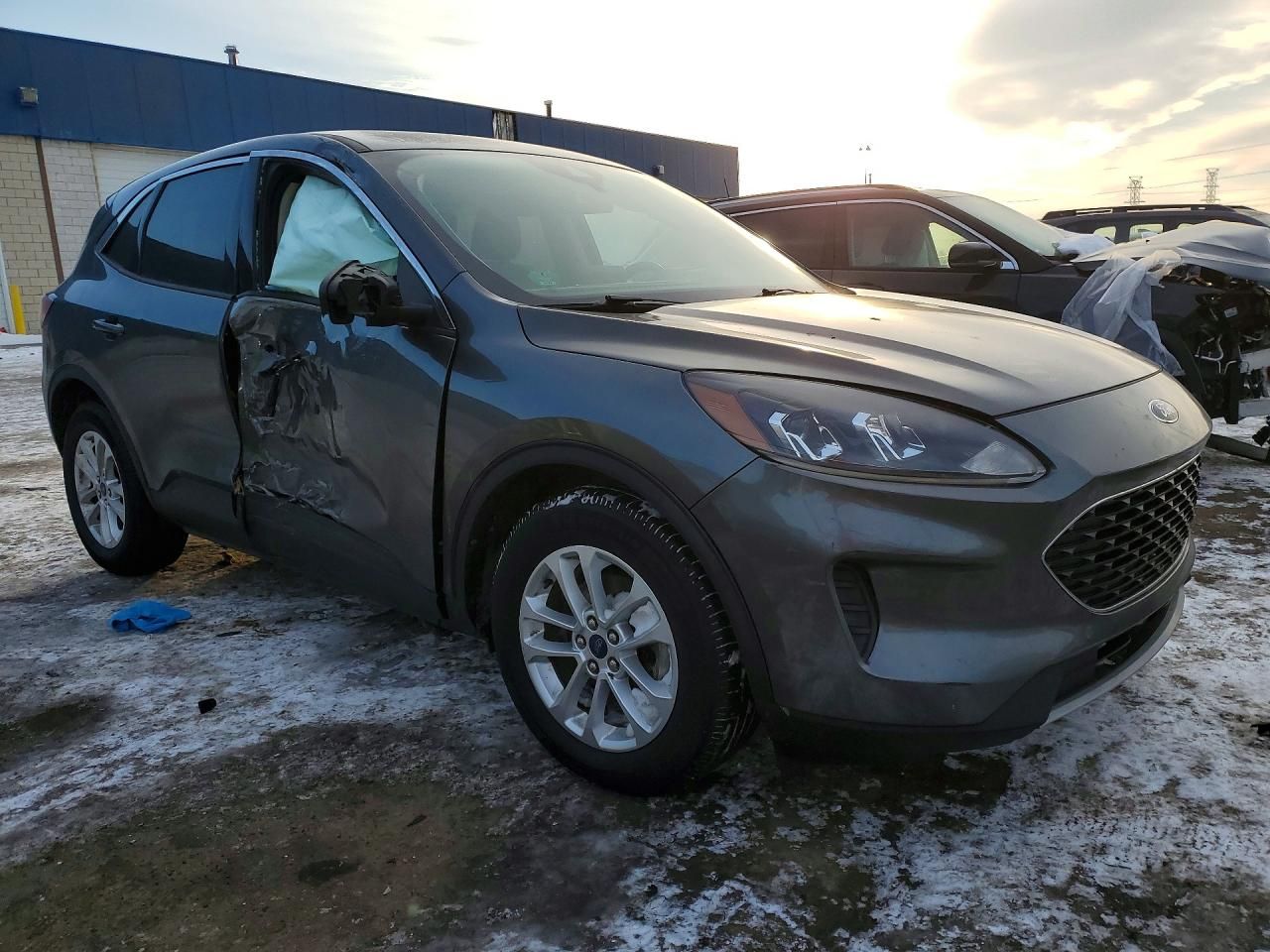 2020 Ford Escape se