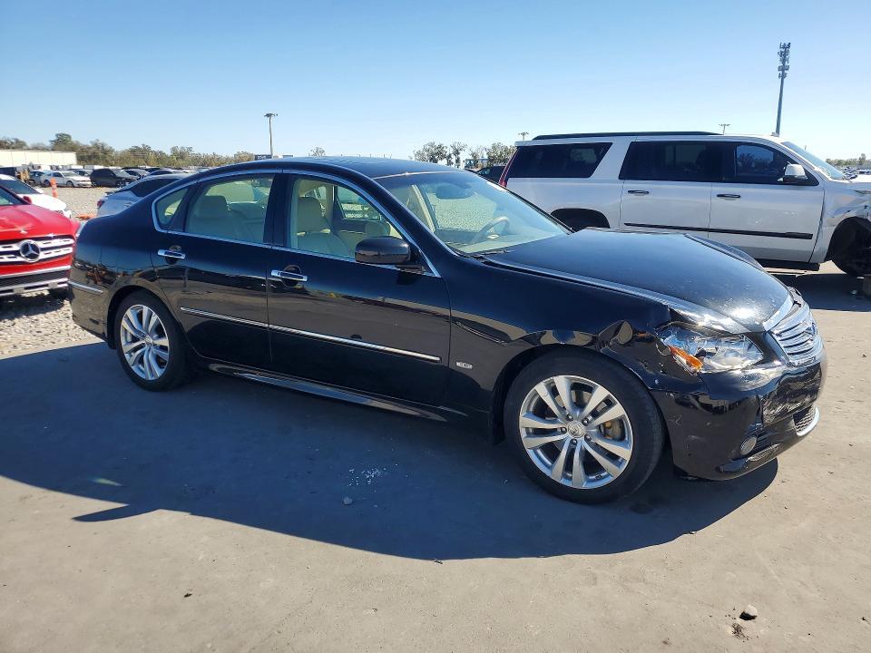 2010 Infiniti M35 Base
