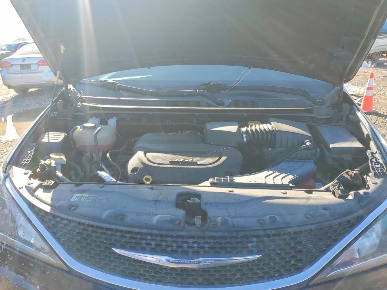 2017 Chrysler Pacifica Touring l