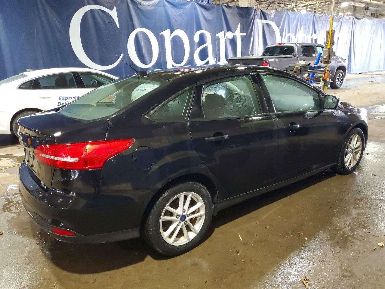 2017 Ford Focus se