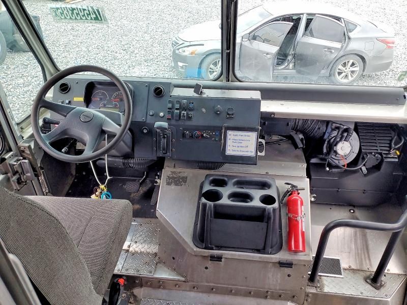 2020 Freightliner Mt45g Chassis Delivery Truck