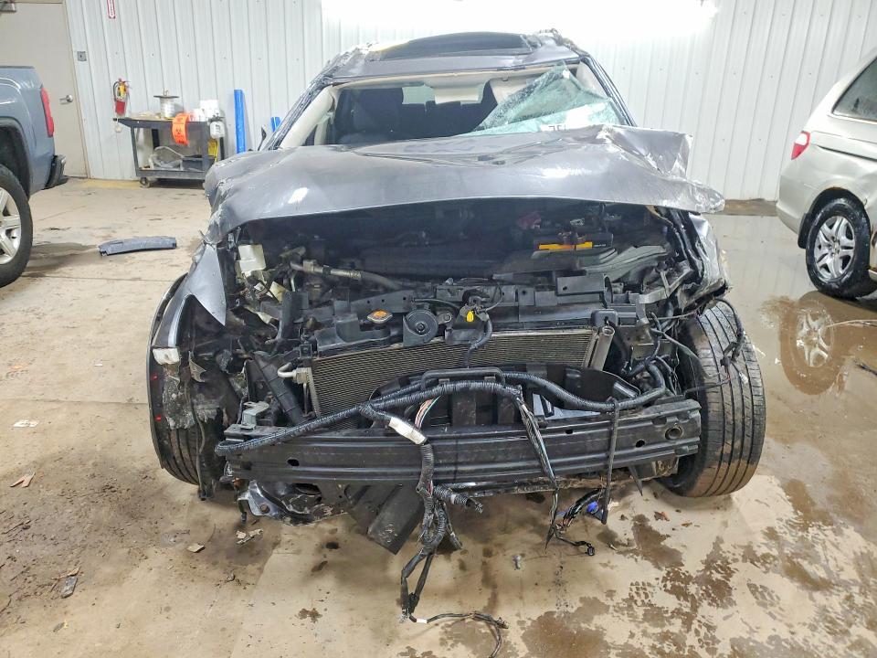 2017 Nissan Rogue sv