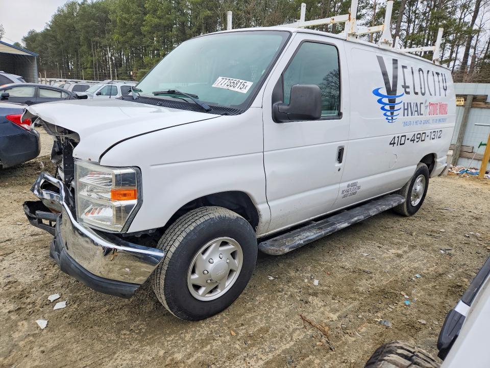 2013 Ford Econoline E250 van