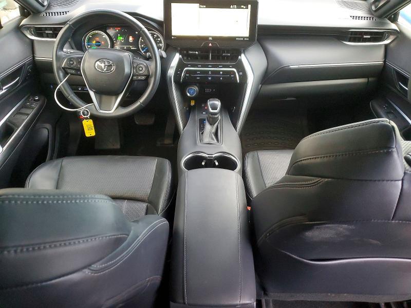 2021 Toyota Venza le
