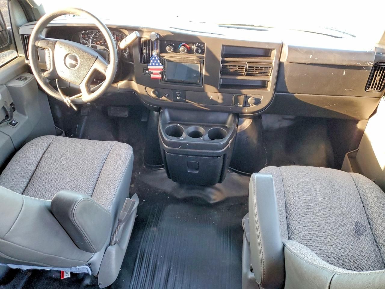 2016 GMC Savana 2500 Cargo Utility / Service Van