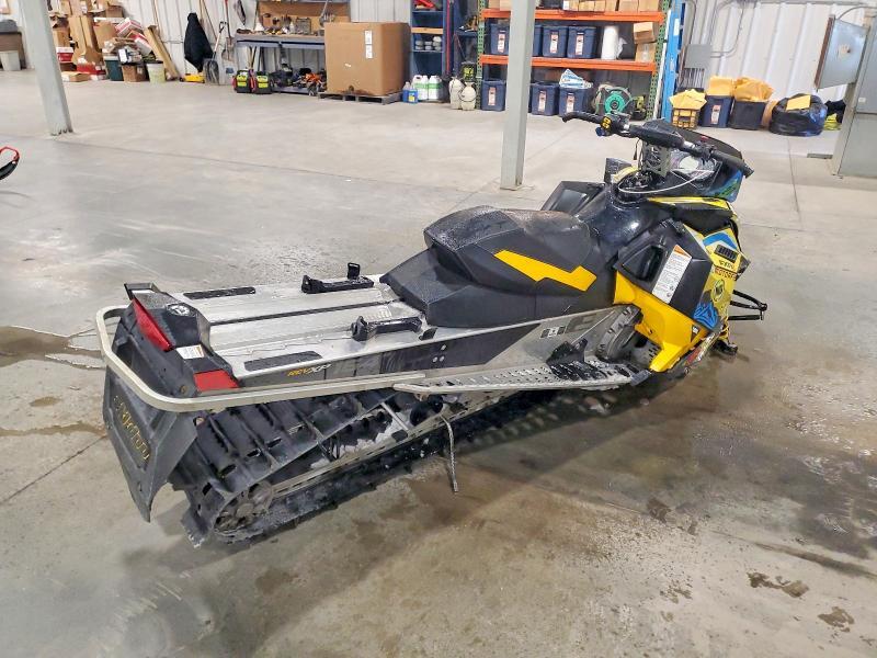 2012 Skidoo Doo  800 Sport