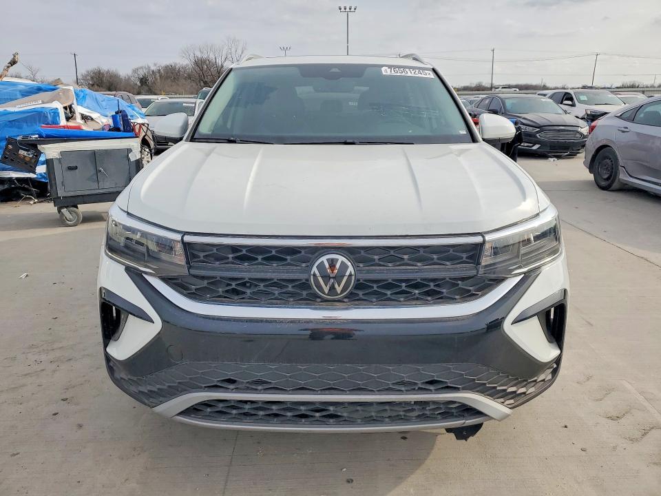 2024 Volkswagen Taos se