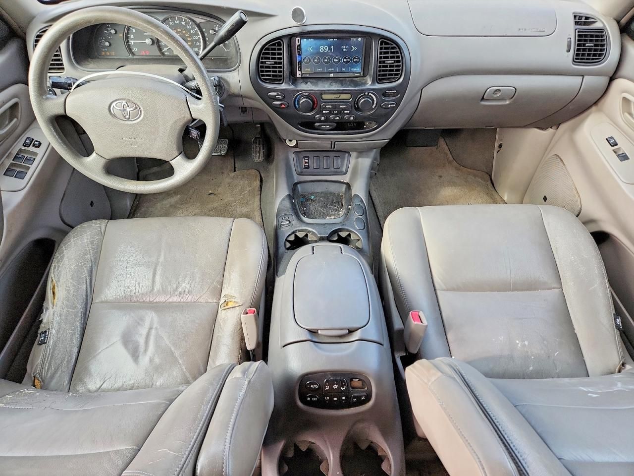 2005 Toyota Sequoia SR5