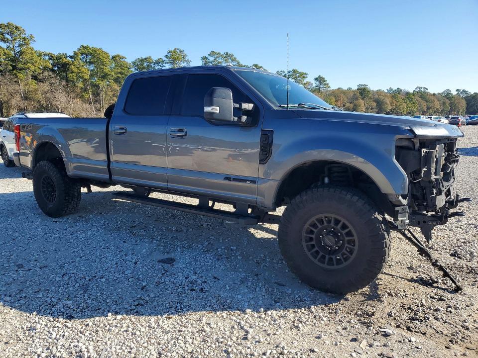 2022 Ford F350 Super Duty