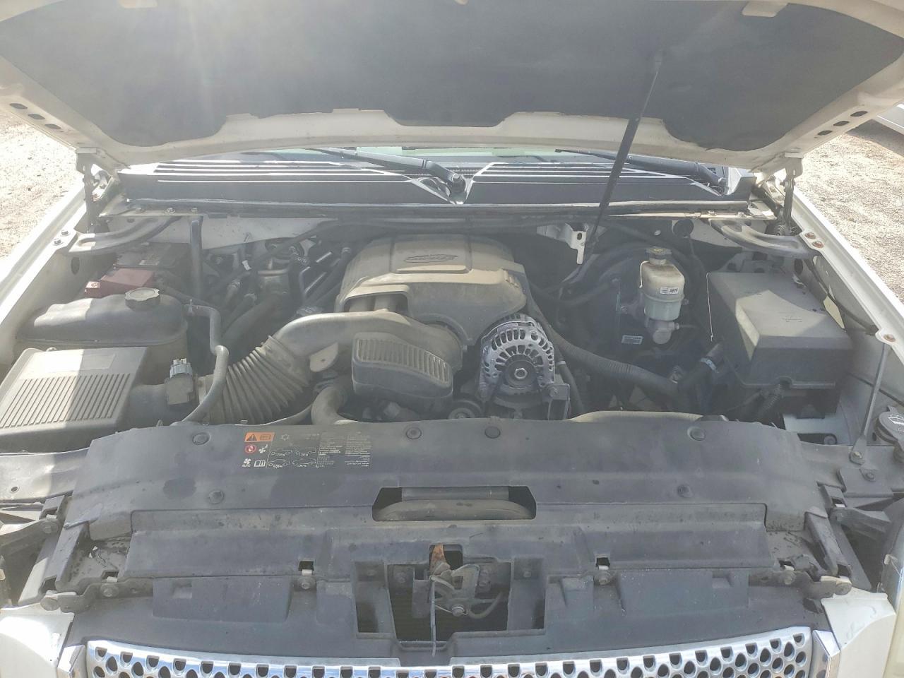 2011 GMC Yukon xl C1500 slt