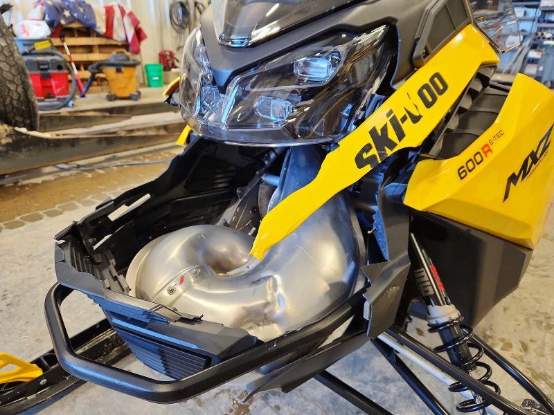 2024 Skidoo 2024 Skid mxz Adrenaline
