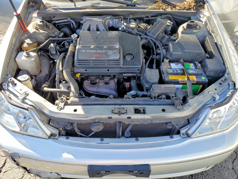 2003 Toyota Avalon xl