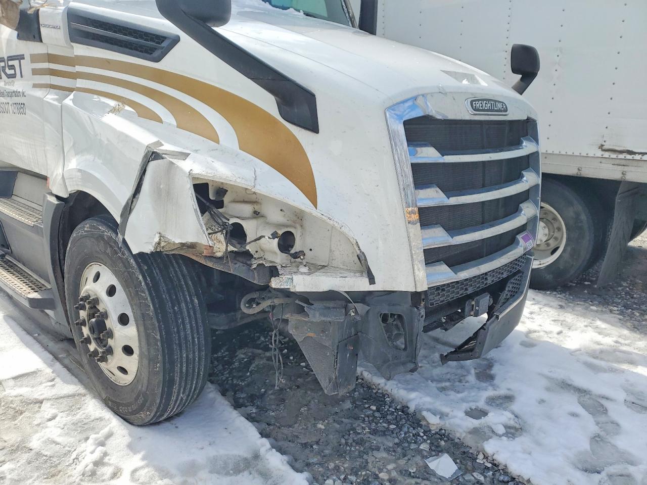 2021 Freigliner 2021 Freightliner Cascadia 126 Semi Truck