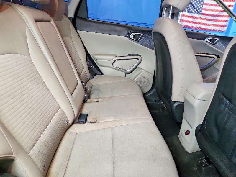 2020 KIA Soul ex