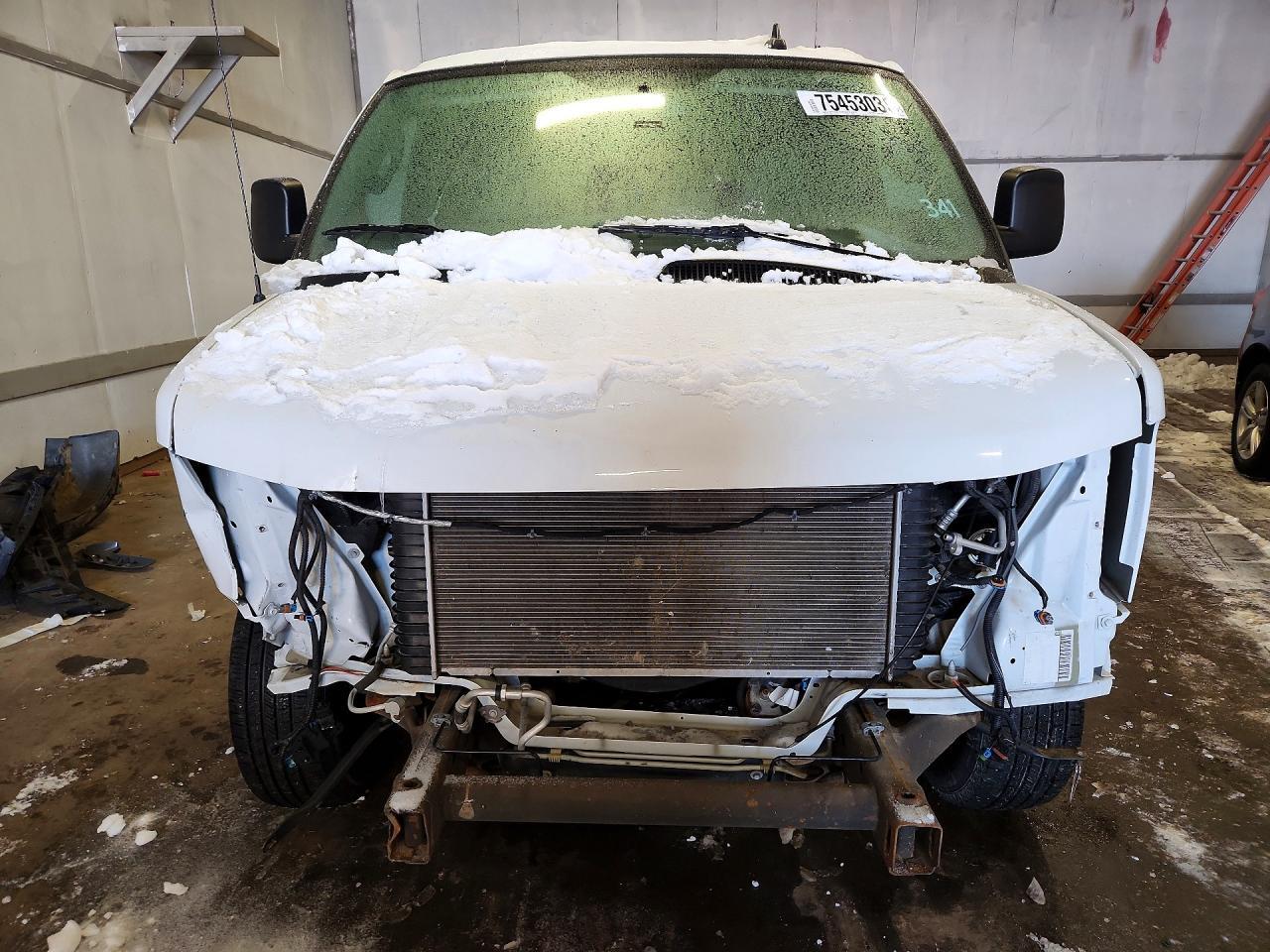 2023 GMC Savana G3500 LS