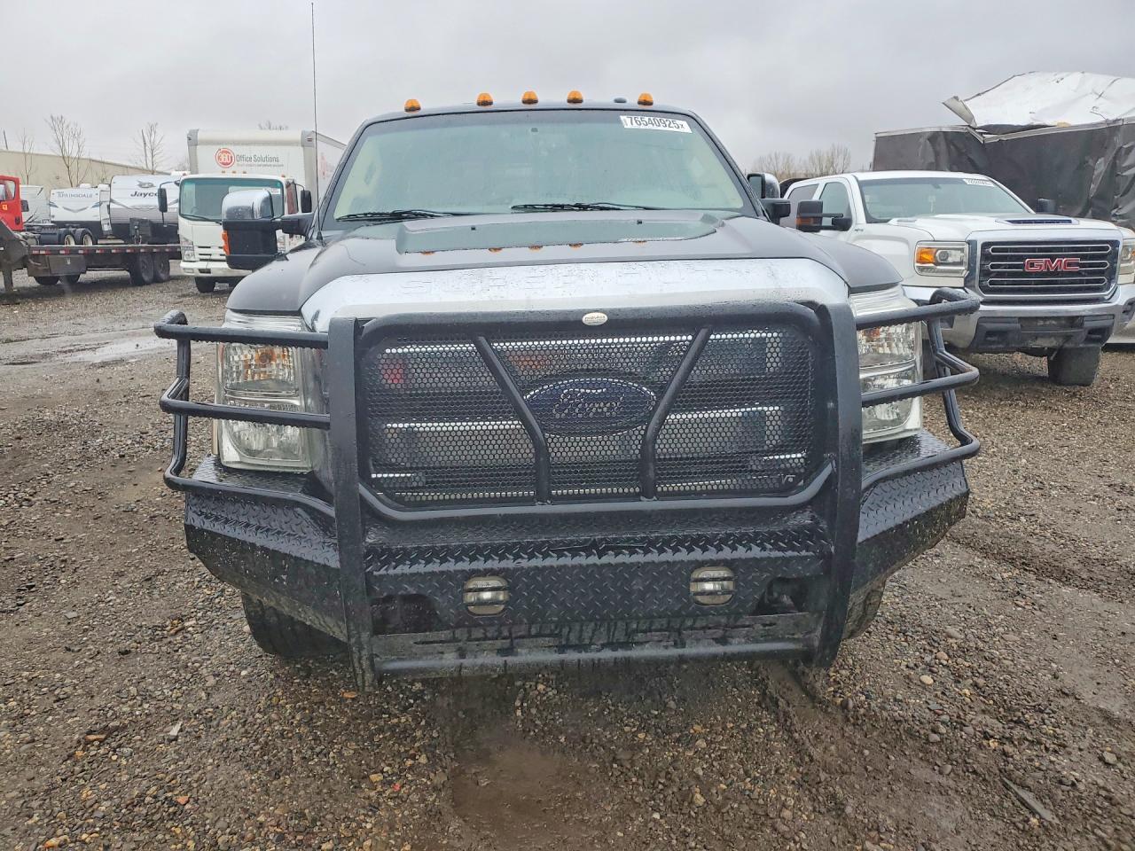 2014 Ford F350 Super Duty Flatbed Truck