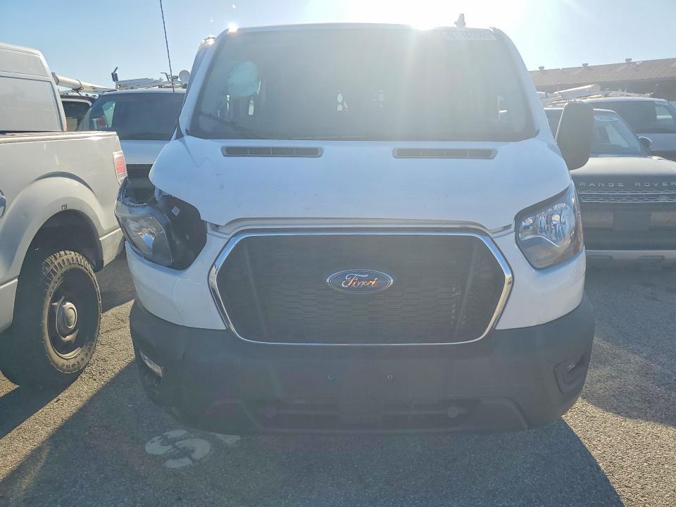 2025 Ford Transit T-250