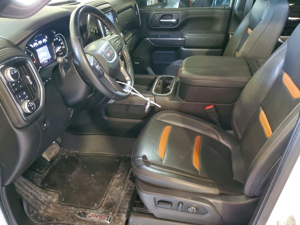 2023 GMC Sierra K2500 AT4