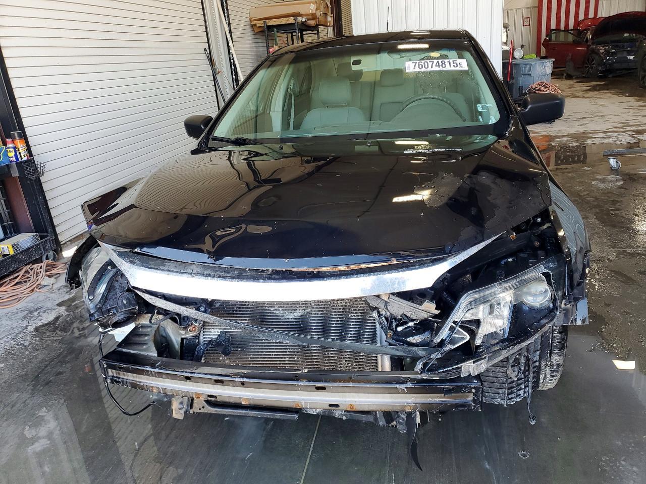 2012 Ford Fusion s