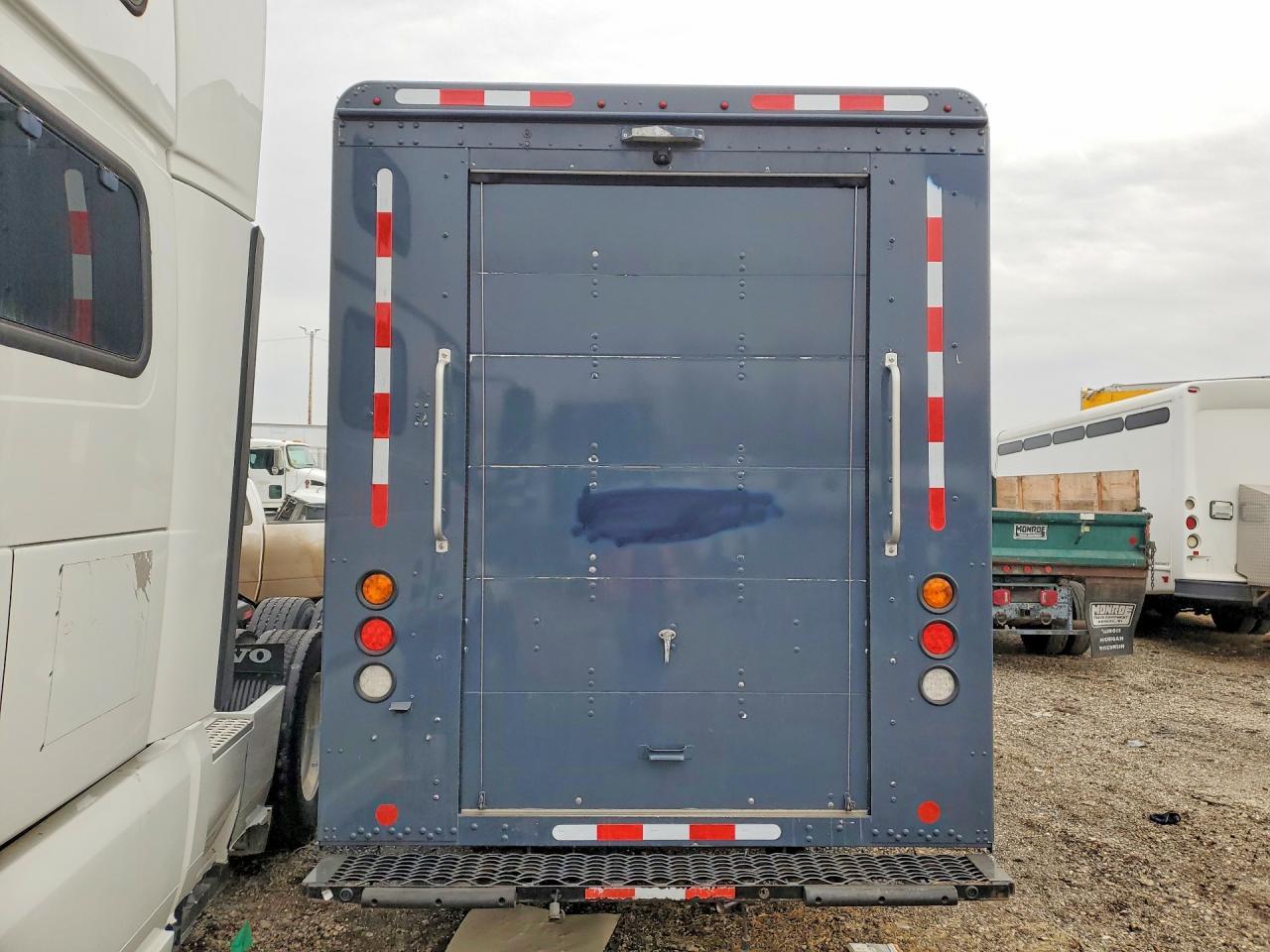 2021 Freightliner Chassis M Line WALK-IN Van