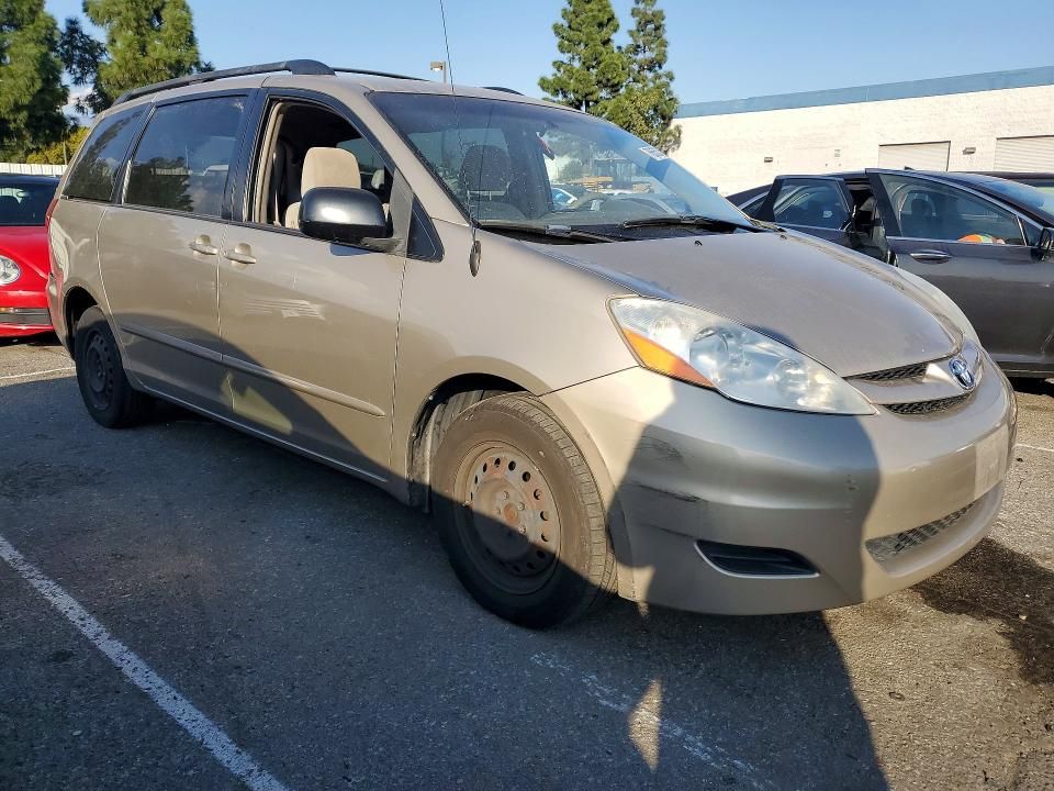 2009 Toyota Sienna ce
