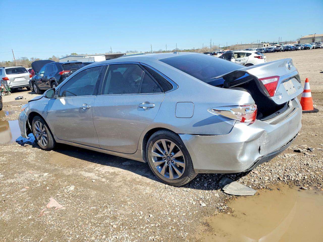 2017 Toyota Camry Hybrid
