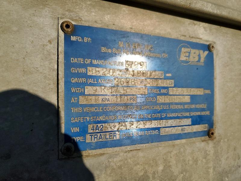 2000 EBY Livestock Trailer