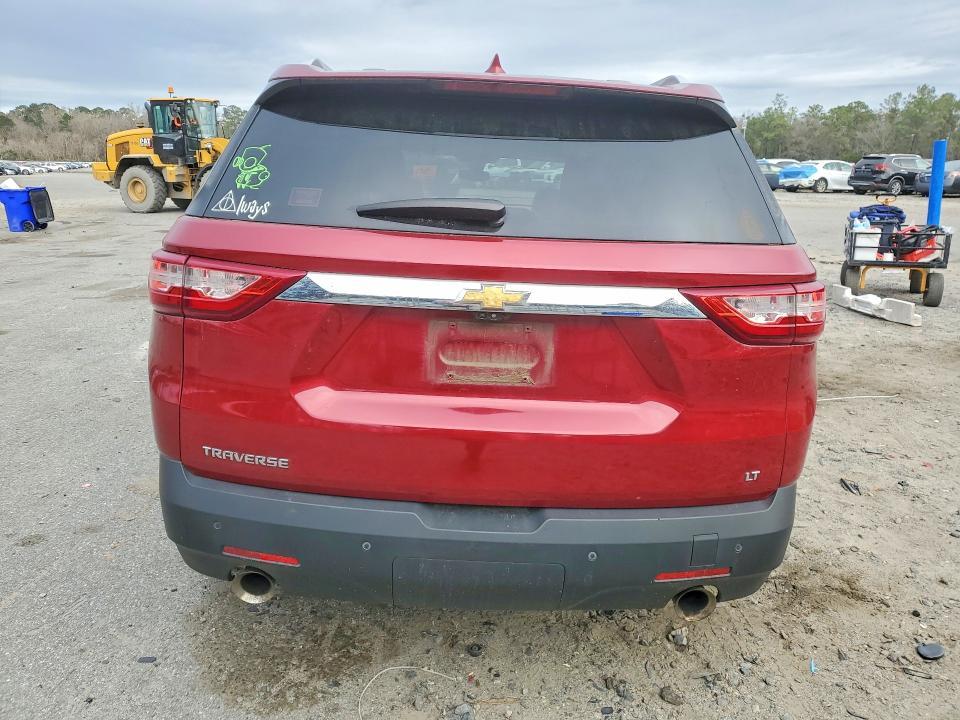 2018 Chevrolet Traverse lt