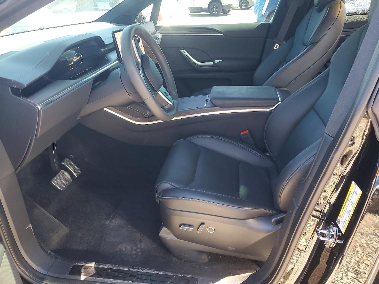 2024 Tesla Model x