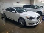 2016 KIA Cadenza Luxury