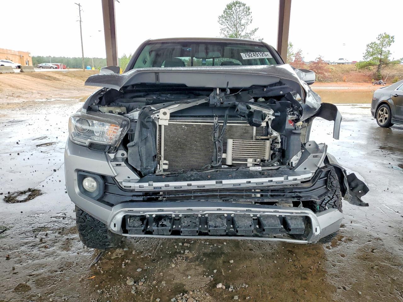 2017 Toyota Tacoma SR5 V6