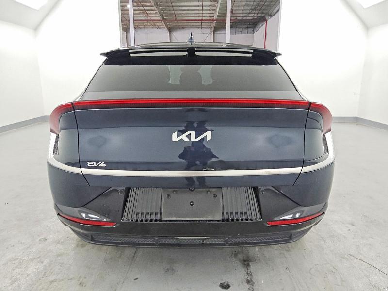 2023 KIA EV6 Wind