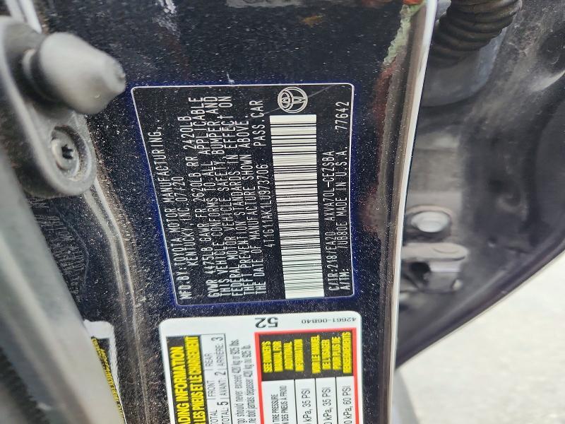 2020 Toyota Camry se