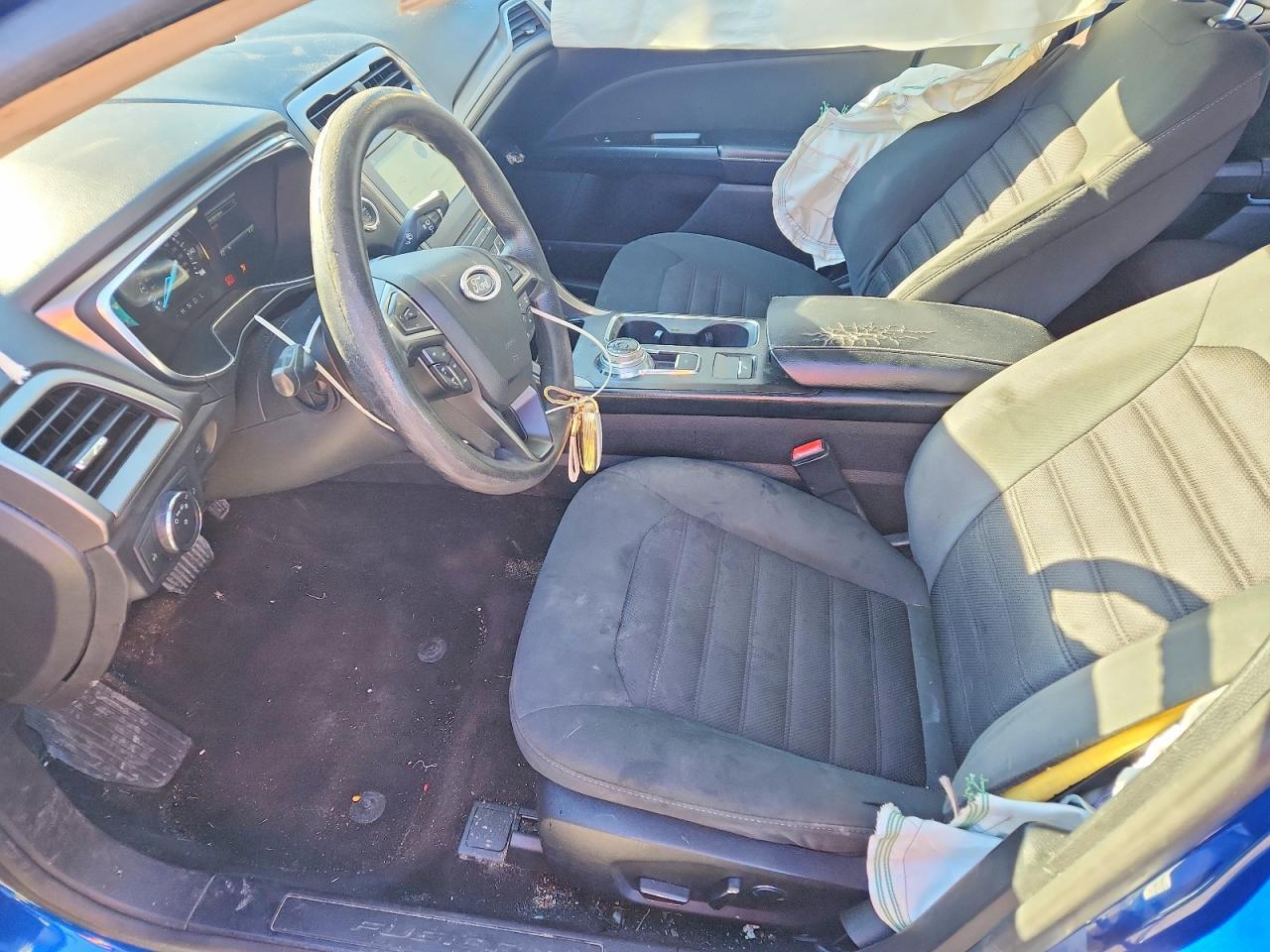 2017 Ford Fusion se