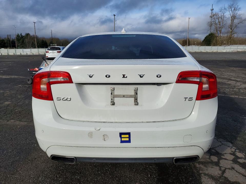 2015 Volvo S60 Premier+