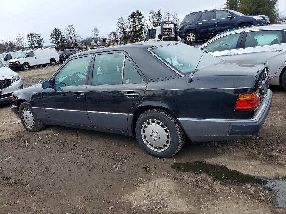 1993 Mercedes-Benz 300 e 2.8
