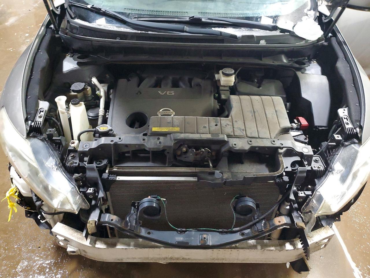 2011 Nissan Murano s