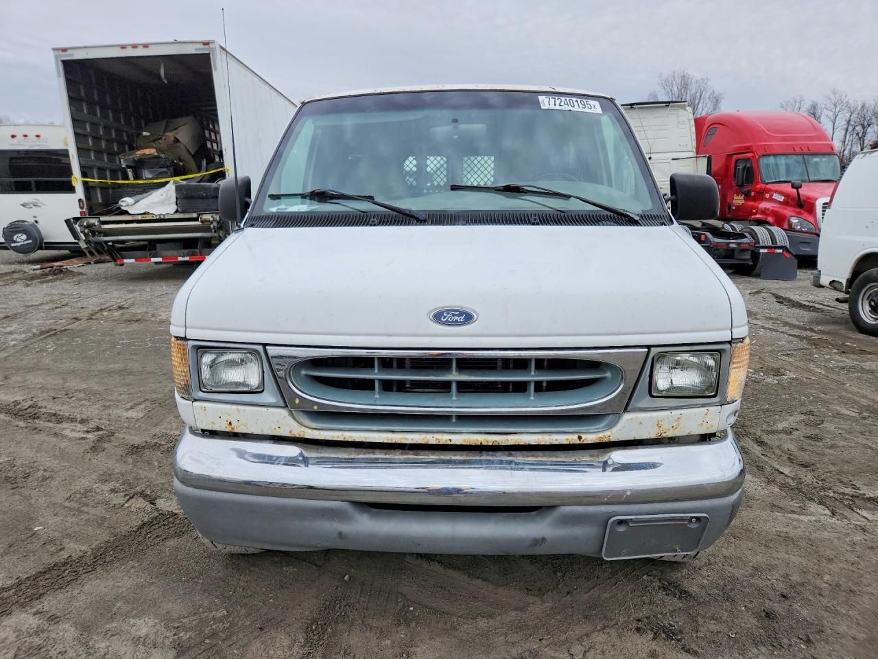 2000 Ford Econoline E250 van