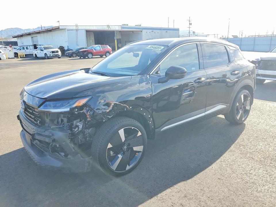 2025 Nissan Kicks sr