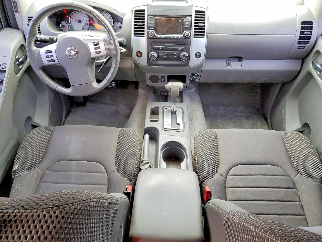 2015 Nissan Frontier Desert Runner