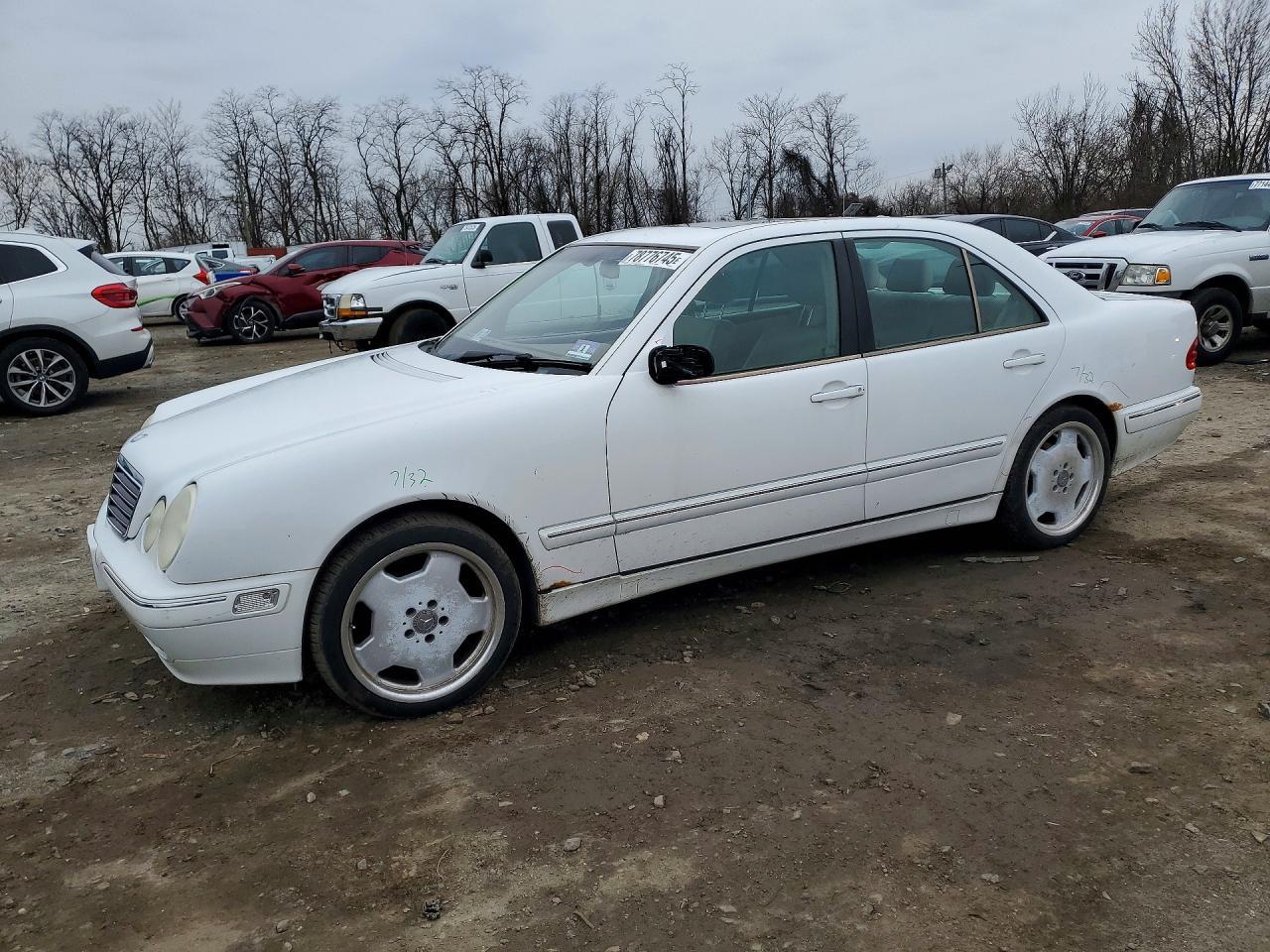 2000 Mercedes-Benz E 320 4matic