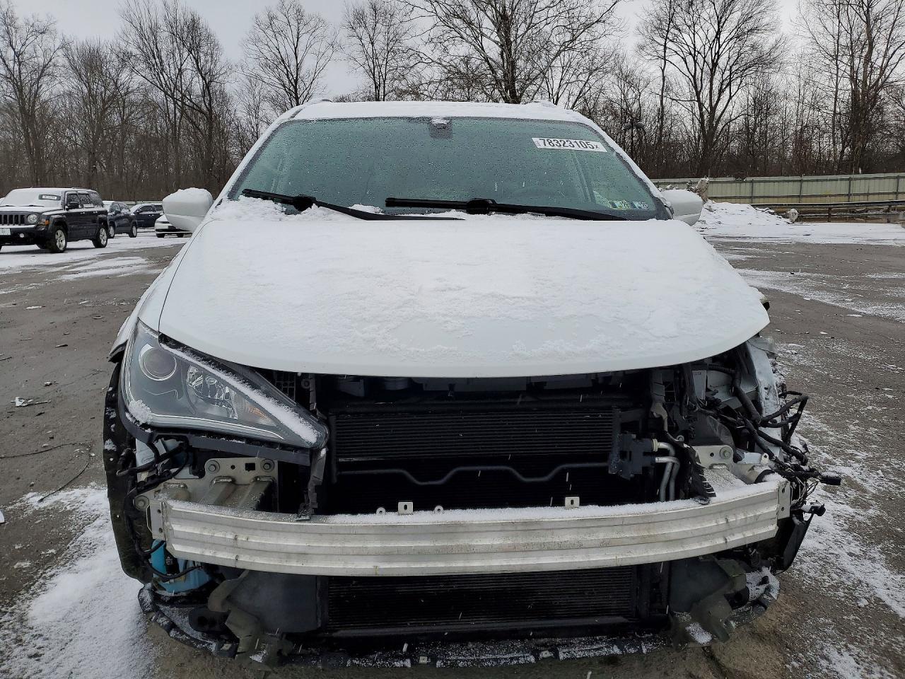 2018 Chrysler Pacifica Touring l