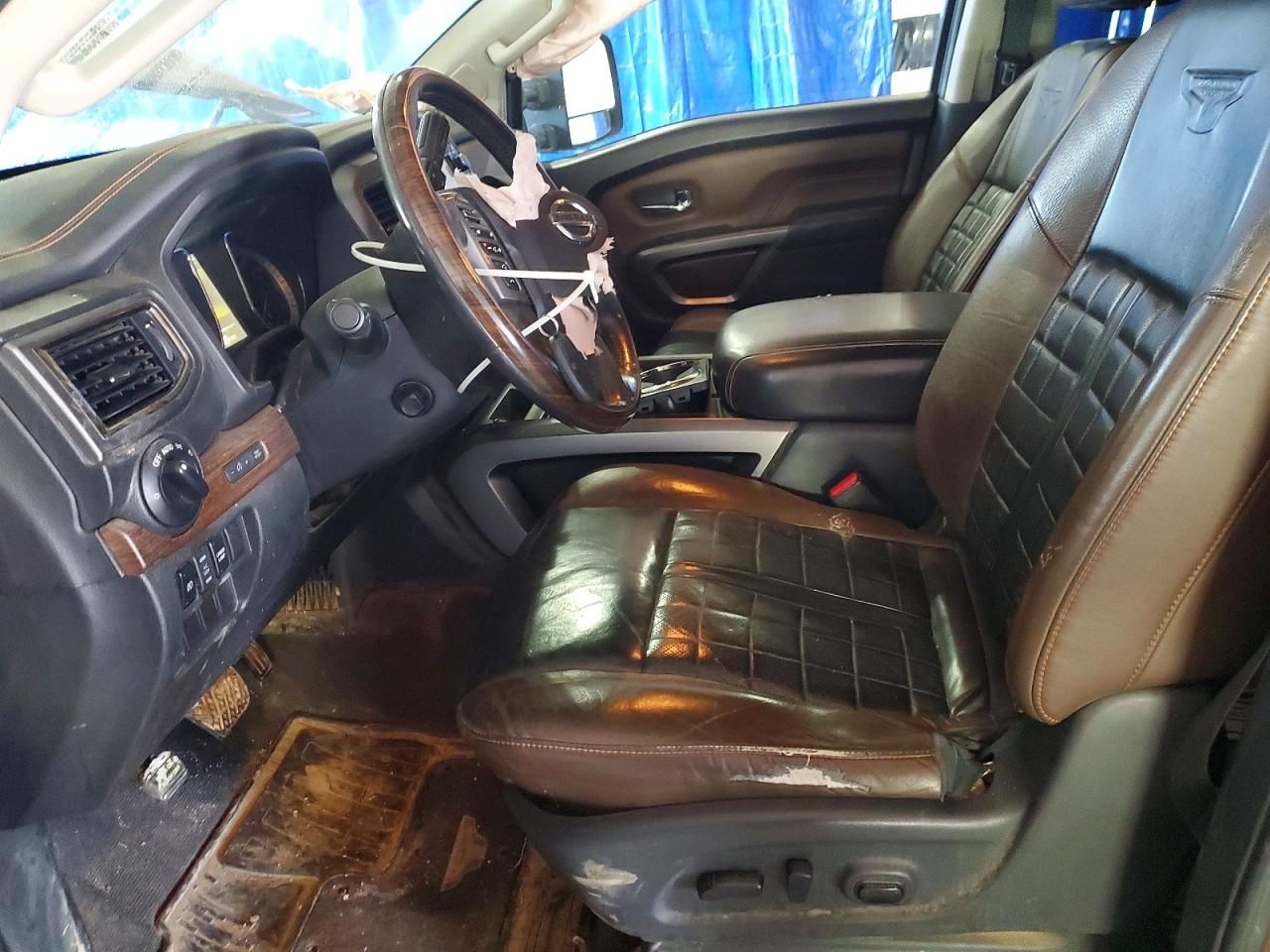 2016 Nissan Titan XD SL