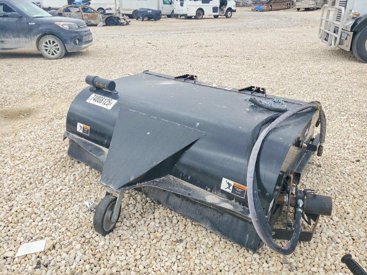 2024 John Deere Deerebroom