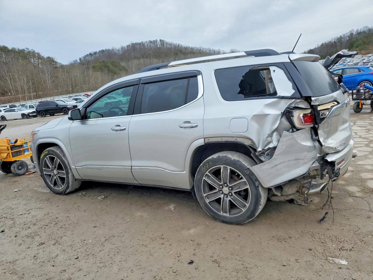 2017 GMC Acadia Denali