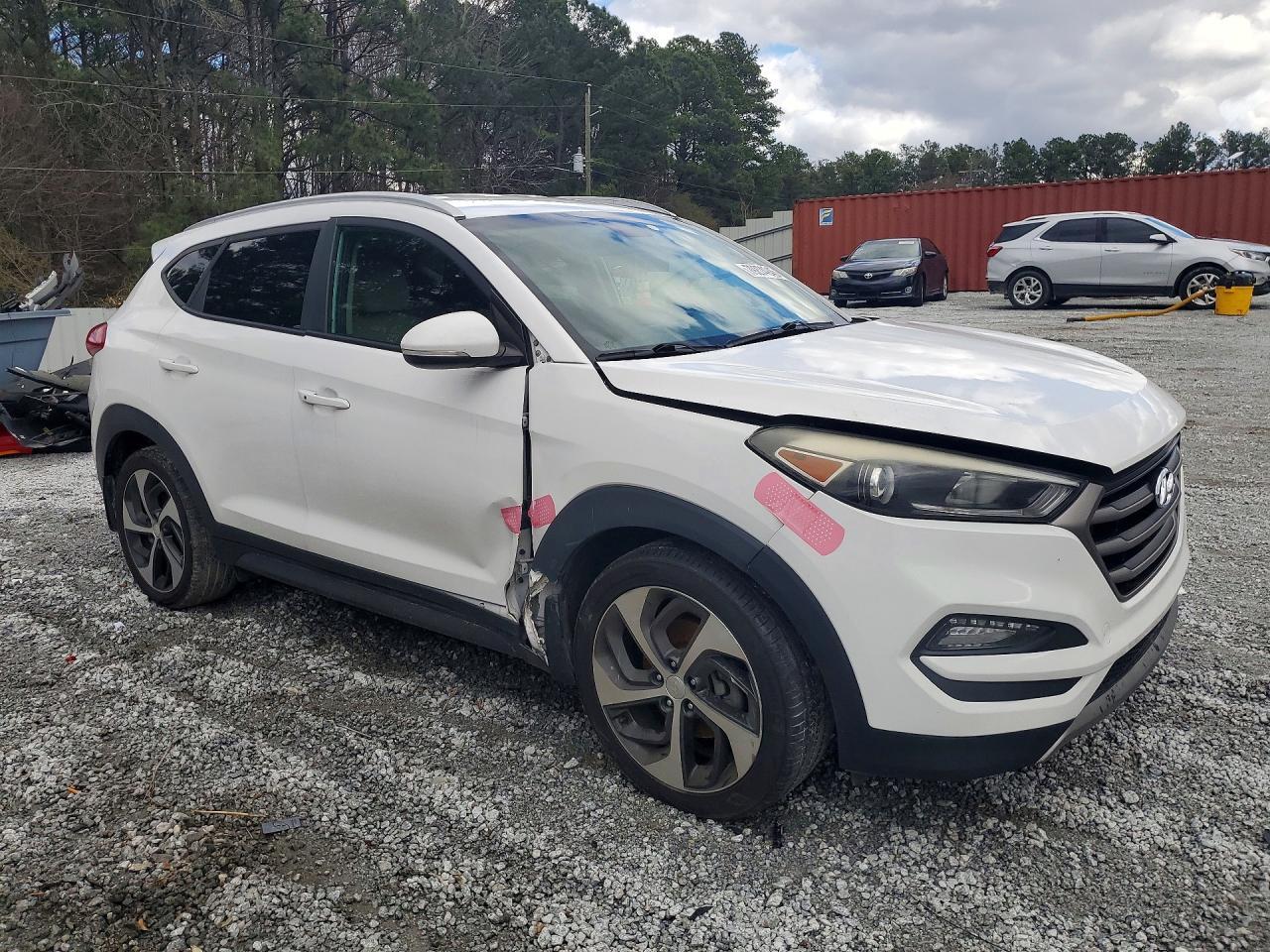 2016 Hyundai Tucson Sport