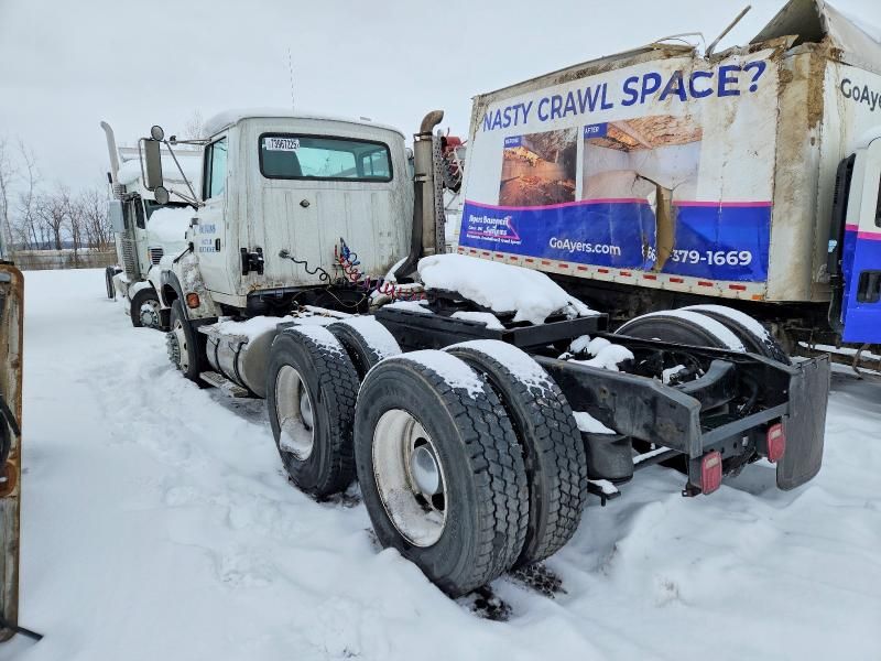 1995 Ford LTA 9000 Semi Truck